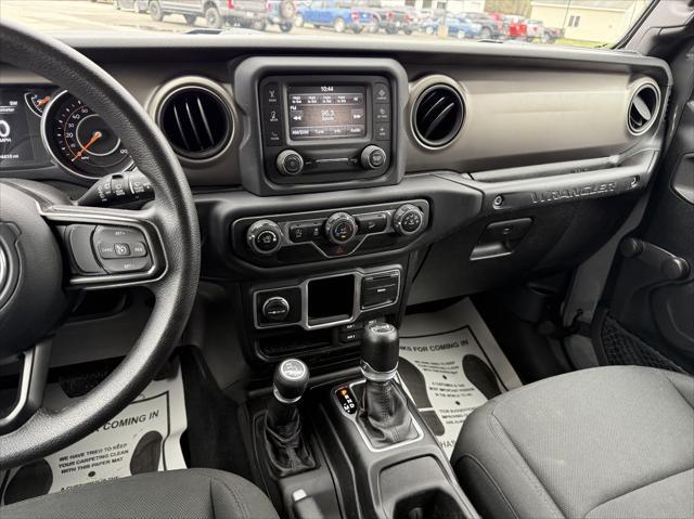 used 2018 Jeep Wrangler Unlimited car, priced at $21,365