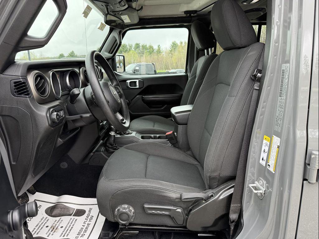 used 2018 Jeep Wrangler Unlimited car, priced at $20,531