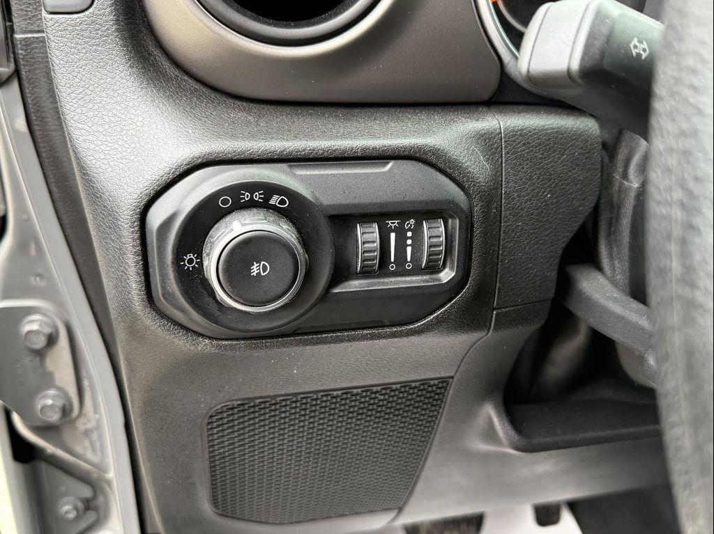 used 2018 Jeep Wrangler Unlimited car, priced at $20,531