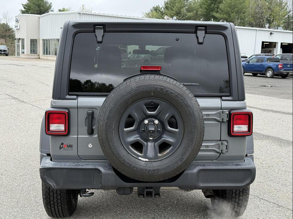used 2018 Jeep Wrangler Unlimited car, priced at $20,531