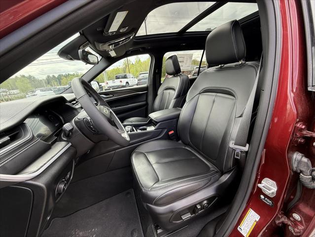 new 2024 Jeep Grand Cherokee L car, priced at $61,155