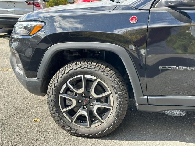 new 2025 Jeep Compass car, priced at $38,930