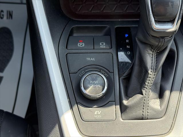 used 2020 Toyota RAV4 Hybrid car, priced at $27,136