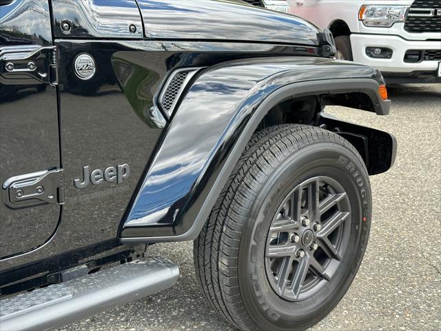 new 2024 Jeep Gladiator car, priced at $49,795