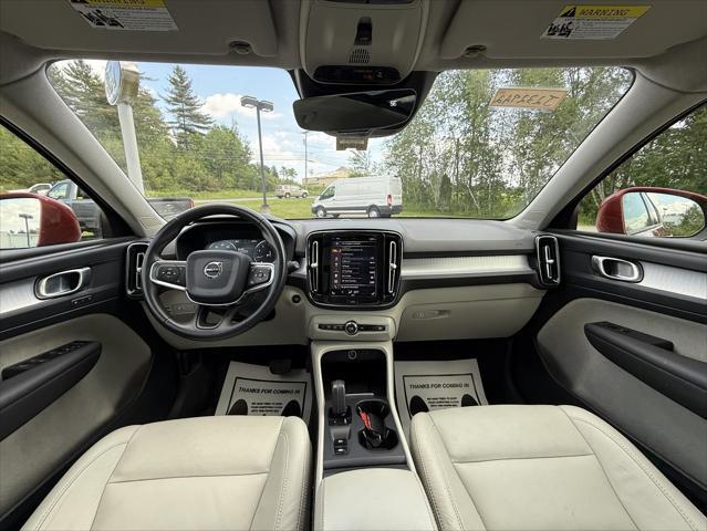 used 2020 Volvo XC40 car, priced at $22,331