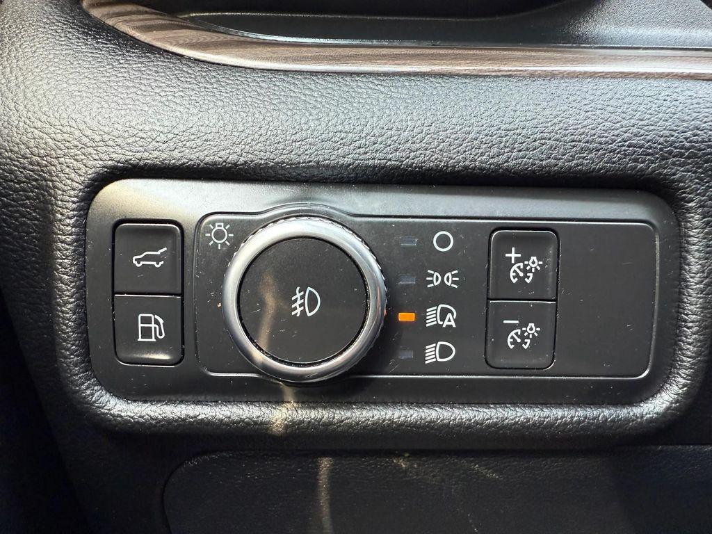 used 2021 Ford Explorer car, priced at $25,999