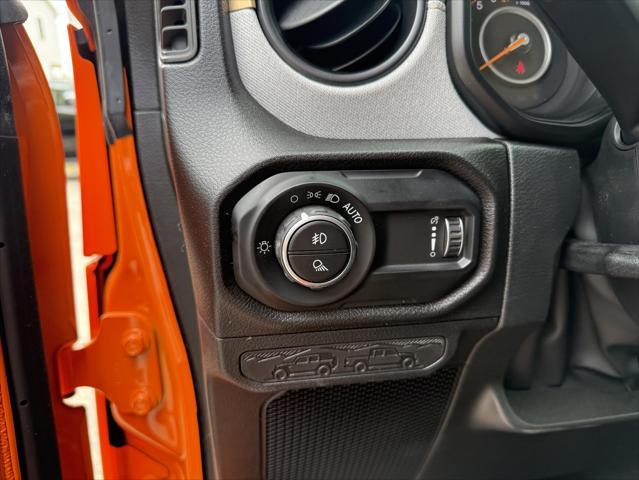 new 2025 Jeep Gladiator car, priced at $51,765