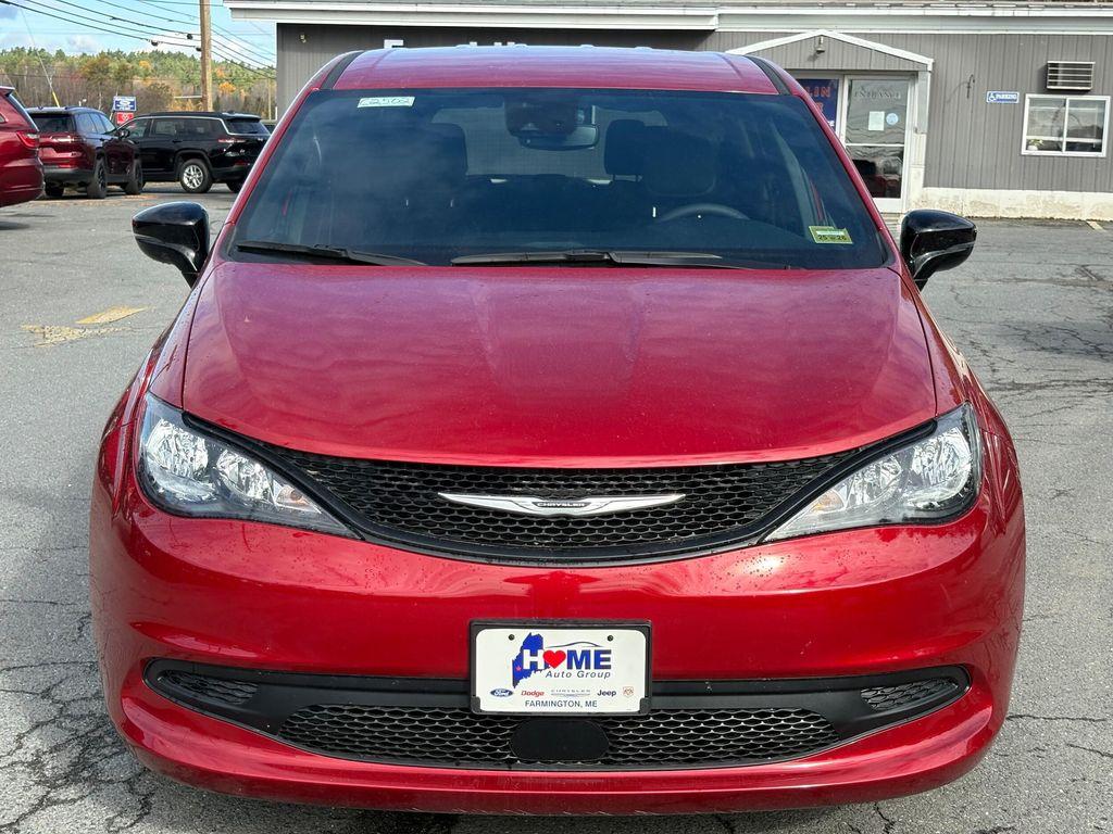 new 2025 Chrysler Voyager car, priced at $42,185