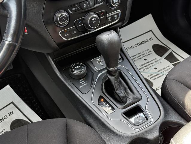 used 2020 Jeep Cherokee car, priced at $16,390