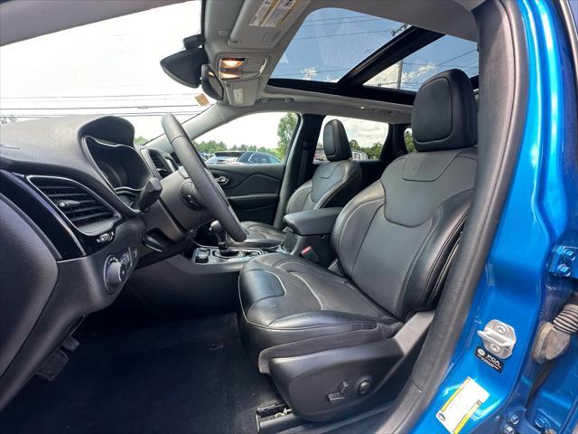 new 2023 Jeep Cherokee car, priced at $45,320