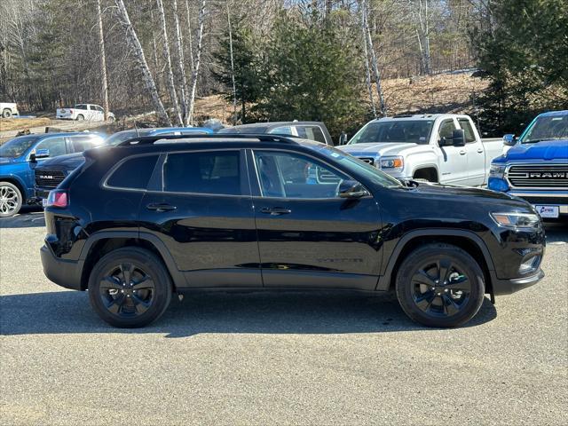 new 2023 Jeep Cherokee car, priced at $45,320