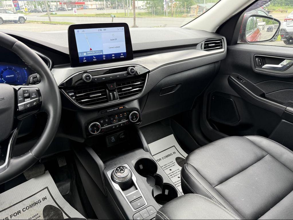 used 2022 Ford Escape car, priced at $23,064
