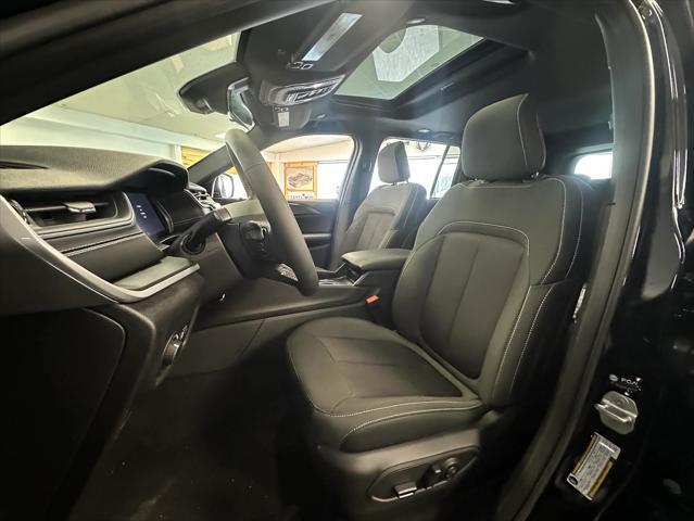 new 2025 Jeep Grand Cherokee car, priced at $43,170
