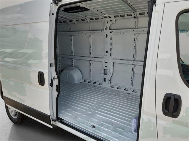 new 2024 Ram ProMaster 3500 car, priced at $49,860