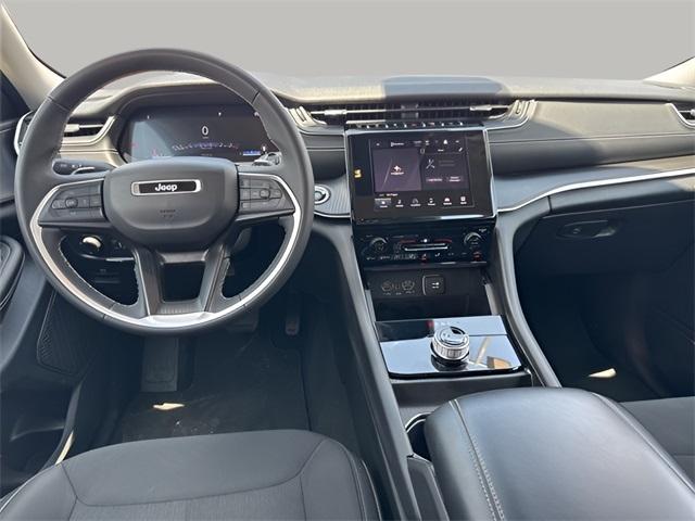 used 2023 Jeep Grand Cherokee car, priced at $27,995