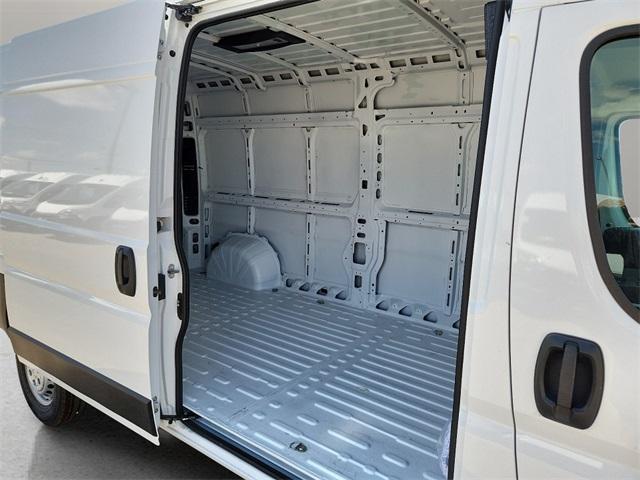 new 2024 Ram ProMaster 3500 car, priced at $54,360