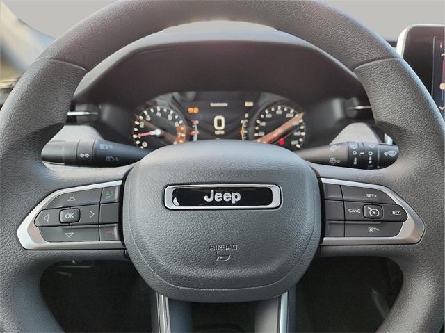 new 2025 Jeep Compass car, priced at $28,090