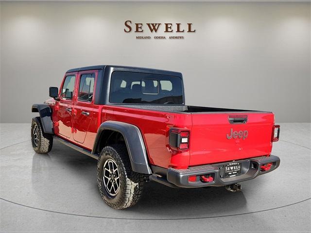 new 2025 Jeep Gladiator car, priced at $55,705