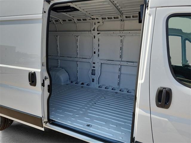 new 2024 Ram ProMaster 3500 car, priced at $49,610