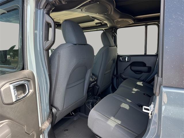 new 2025 Jeep Gladiator car, priced at $46,323