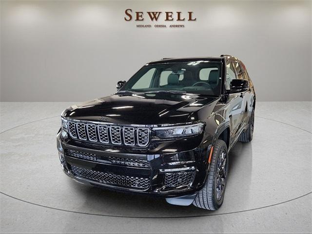 new 2024 Jeep Grand Cherokee L car, priced at $69,390