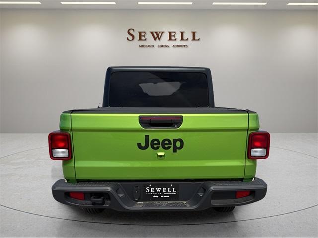 new 2025 Jeep Gladiator car, priced at $46,323