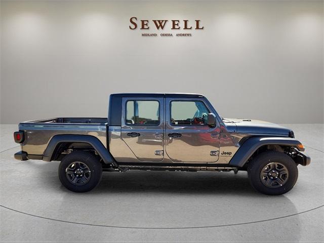 new 2024 Jeep Gladiator car, priced at $38,133