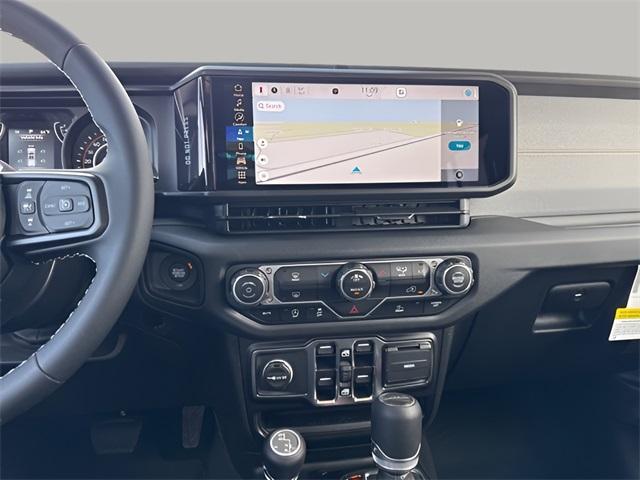 new 2025 Jeep Gladiator car, priced at $46,323
