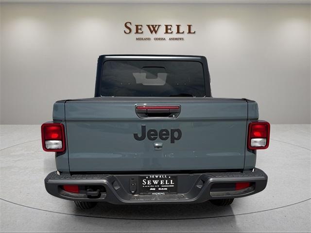 new 2025 Jeep Gladiator car, priced at $46,323