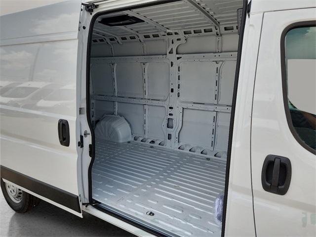 new 2024 Ram ProMaster 3500 car, priced at $55,110