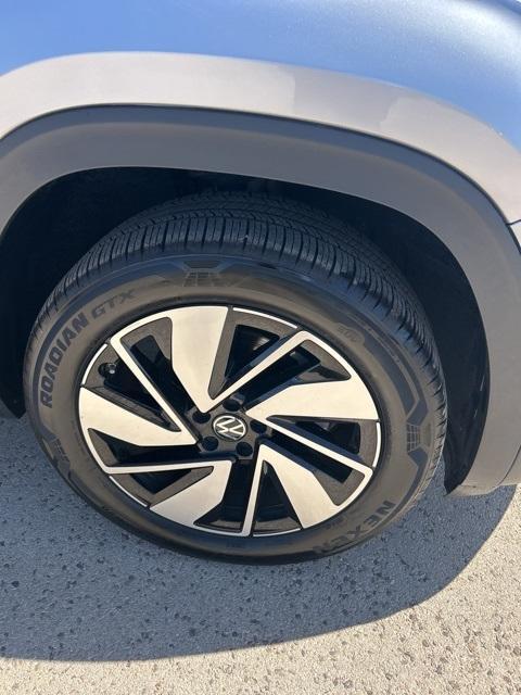 used 2024 Volkswagen Atlas car, priced at $37,735