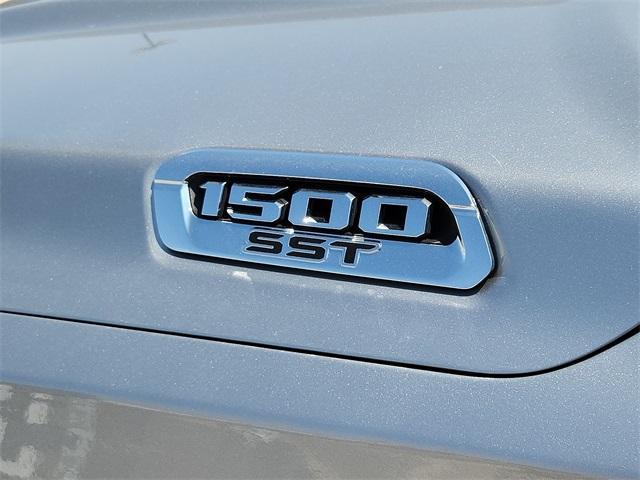 new 2025 Ram 1500 car, priced at $55,620