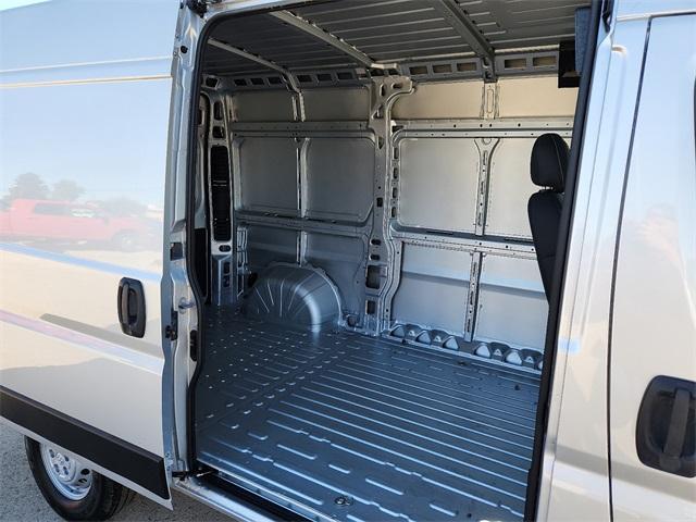 new 2024 Ram ProMaster 3500 car, priced at $51,820