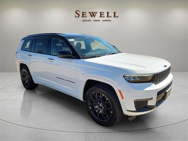 new 2024 Jeep Grand Cherokee L car, priced at $68,872