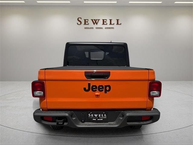 new 2025 Jeep Gladiator car, priced at $46,623