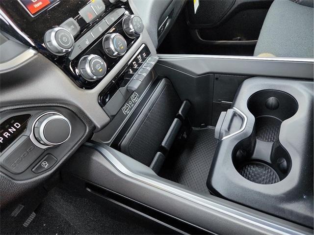 new 2025 Ram 1500 car, priced at $55,475