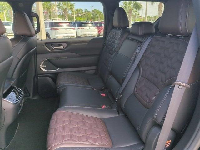 new 2025 Nissan Armada car, priced at $76,093