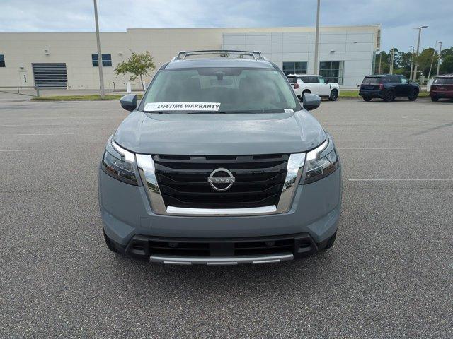 new 2025 Nissan Pathfinder car, priced at $44,929