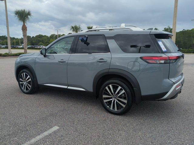 new 2025 Nissan Pathfinder car, priced at $44,929