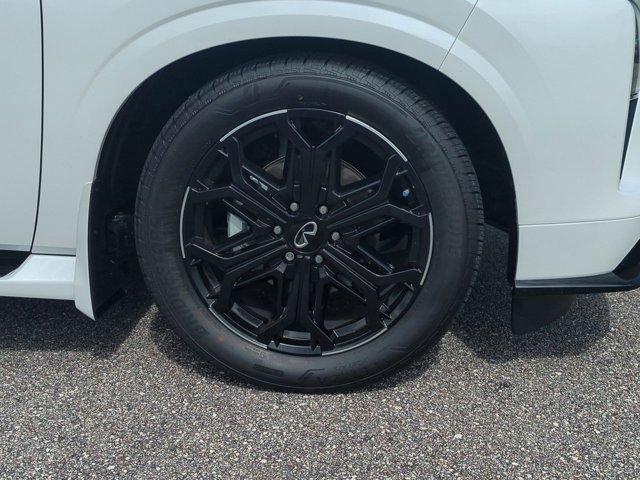 new 2026 INFINITI QX80 car, priced at $94,892