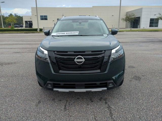 new 2025 Nissan Pathfinder car, priced at $40,013