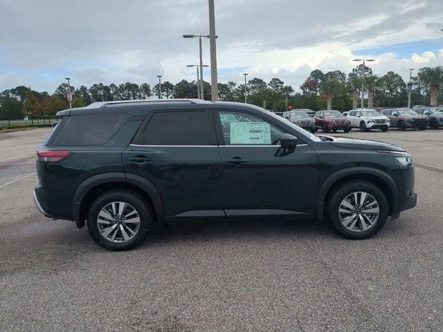 new 2025 Nissan Pathfinder car, priced at $40,013