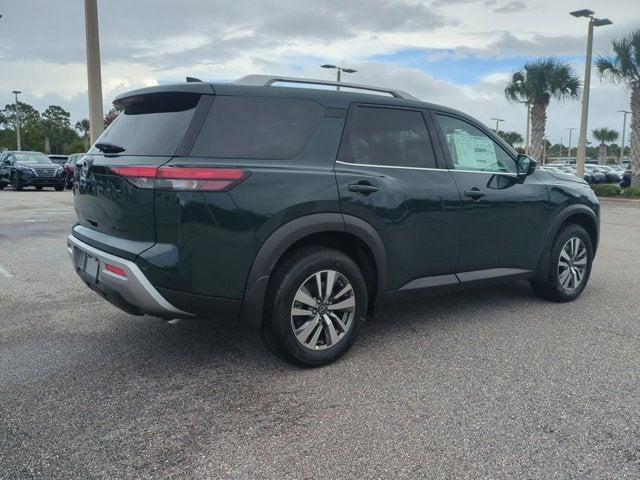 new 2025 Nissan Pathfinder car, priced at $40,013