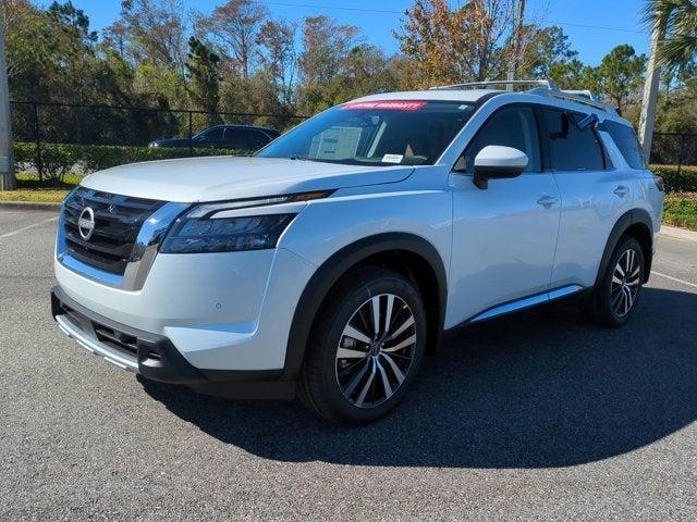 new 2025 Nissan Pathfinder car, priced at $55,490