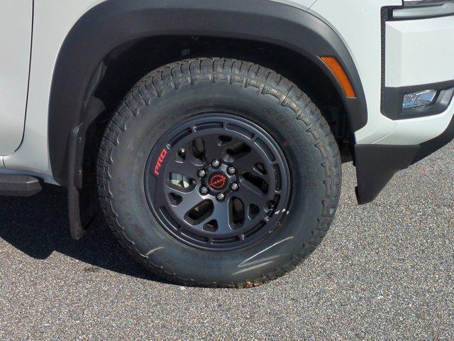 new 2025 Nissan Frontier car, priced at $39,978