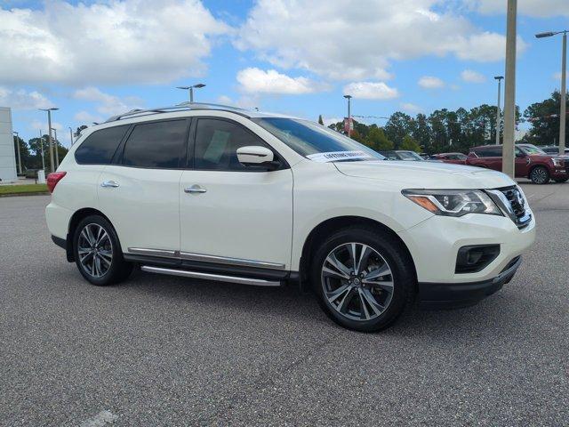 used 2020 Nissan Pathfinder car