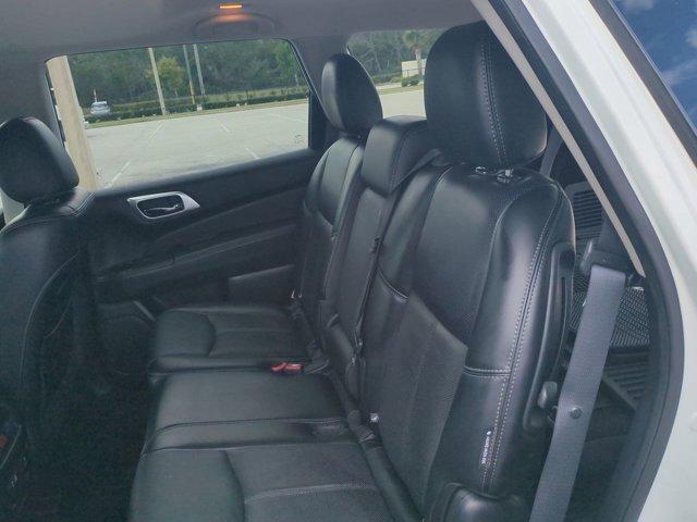 used 2020 Nissan Pathfinder car