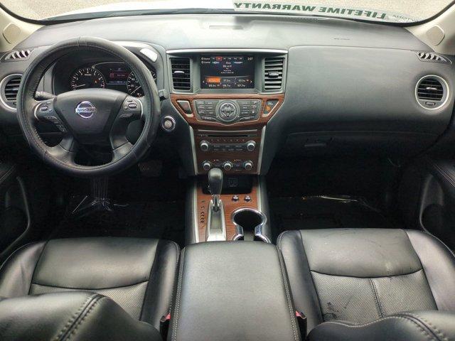 used 2020 Nissan Pathfinder car