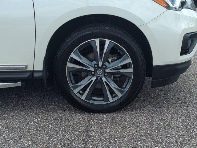 used 2020 Nissan Pathfinder car