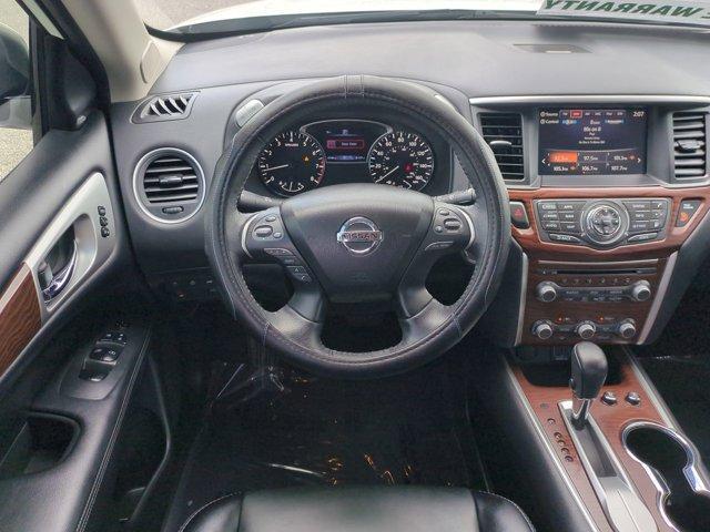 used 2020 Nissan Pathfinder car